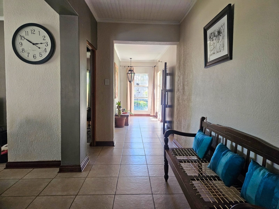 4 Bedroom Property for Sale in Mooivallei Park North West